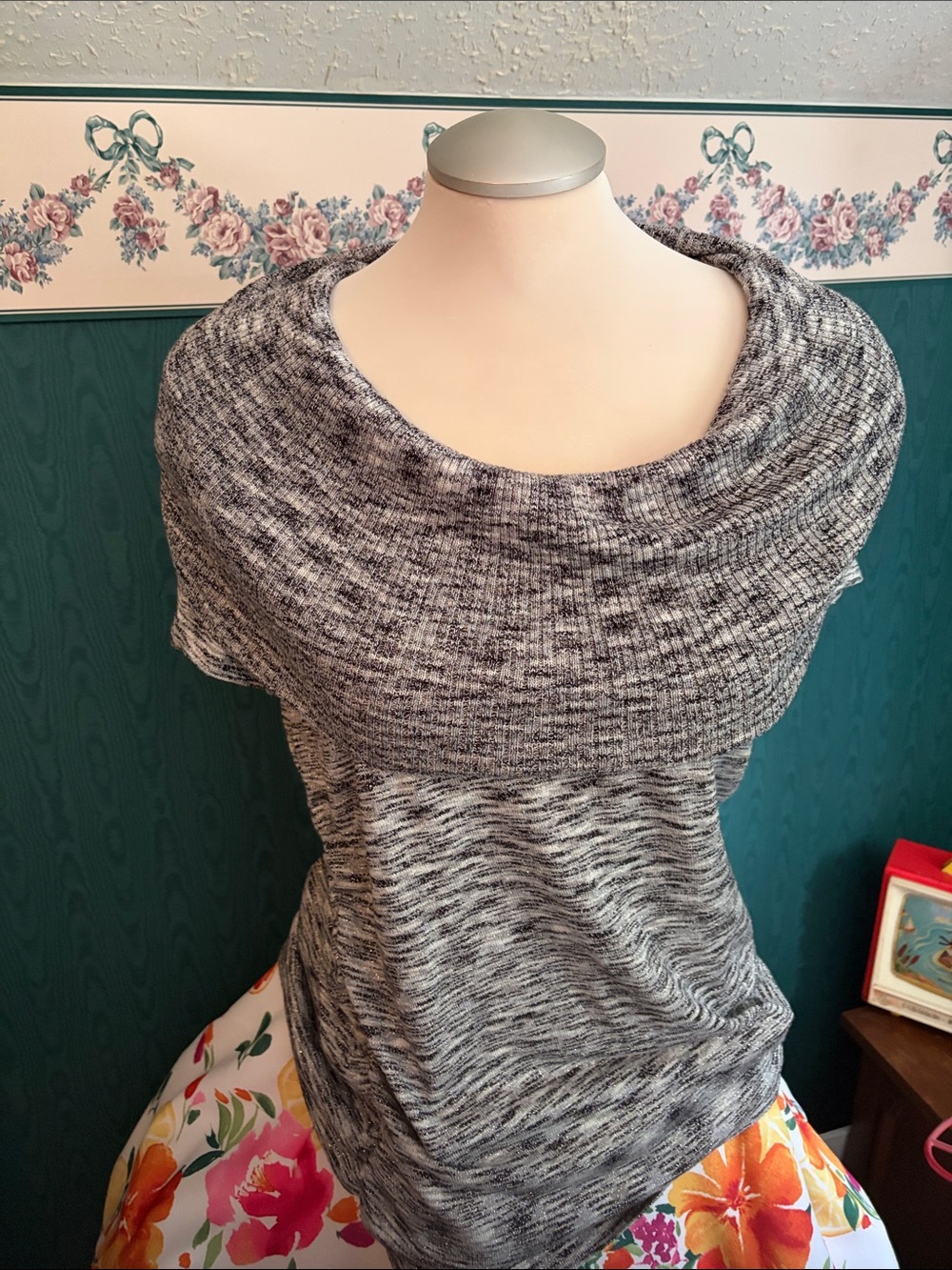 Apt. 9 Marled Black & White Cowl Neck Sweater